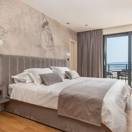 Vila Luxury Ivana With Heated Hydromassage Pool *