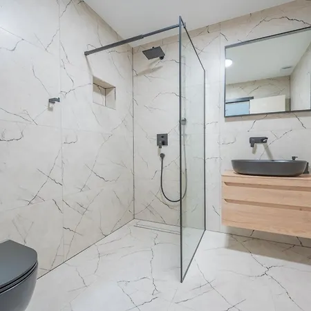 Vila Luxury Ivana With Heated Hydromassage Pool *